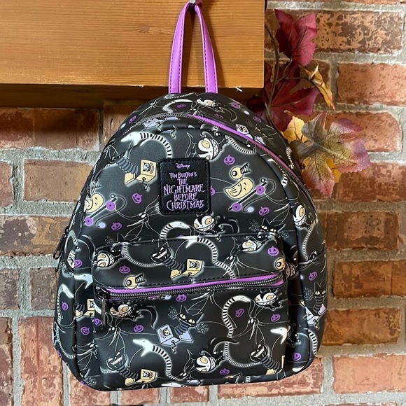 Loungefly Disney The Nightmare Before Christmas Small Backpack main image 4